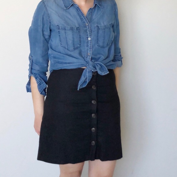 GAP Dresses & Skirts - GAP Women’s Cotton/ Linen Button Front Skirt